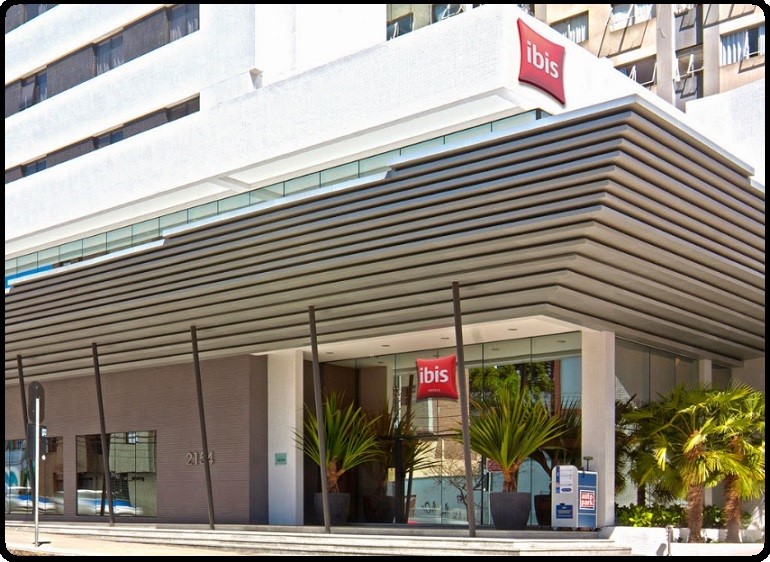 Hotel-ibis-Curitiba-Shopping
